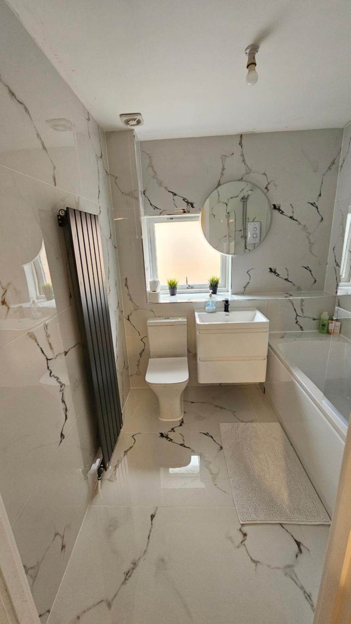 Silverburn New House With Free Parking And Nice Garden Glasgow Zewnętrze zdjęcie
