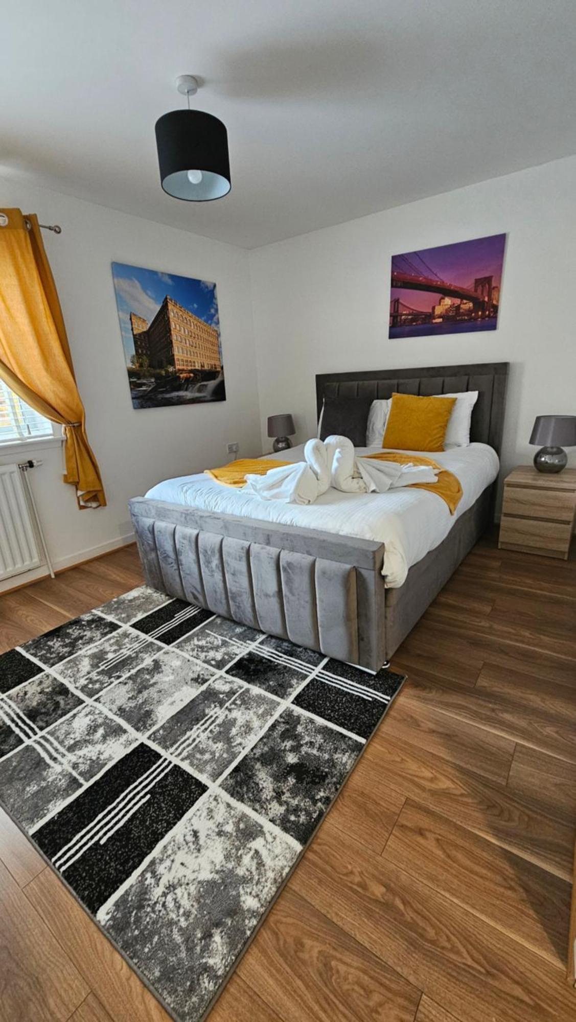 Silverburn New House With Free Parking And Nice Garden Glasgow Zewnętrze zdjęcie